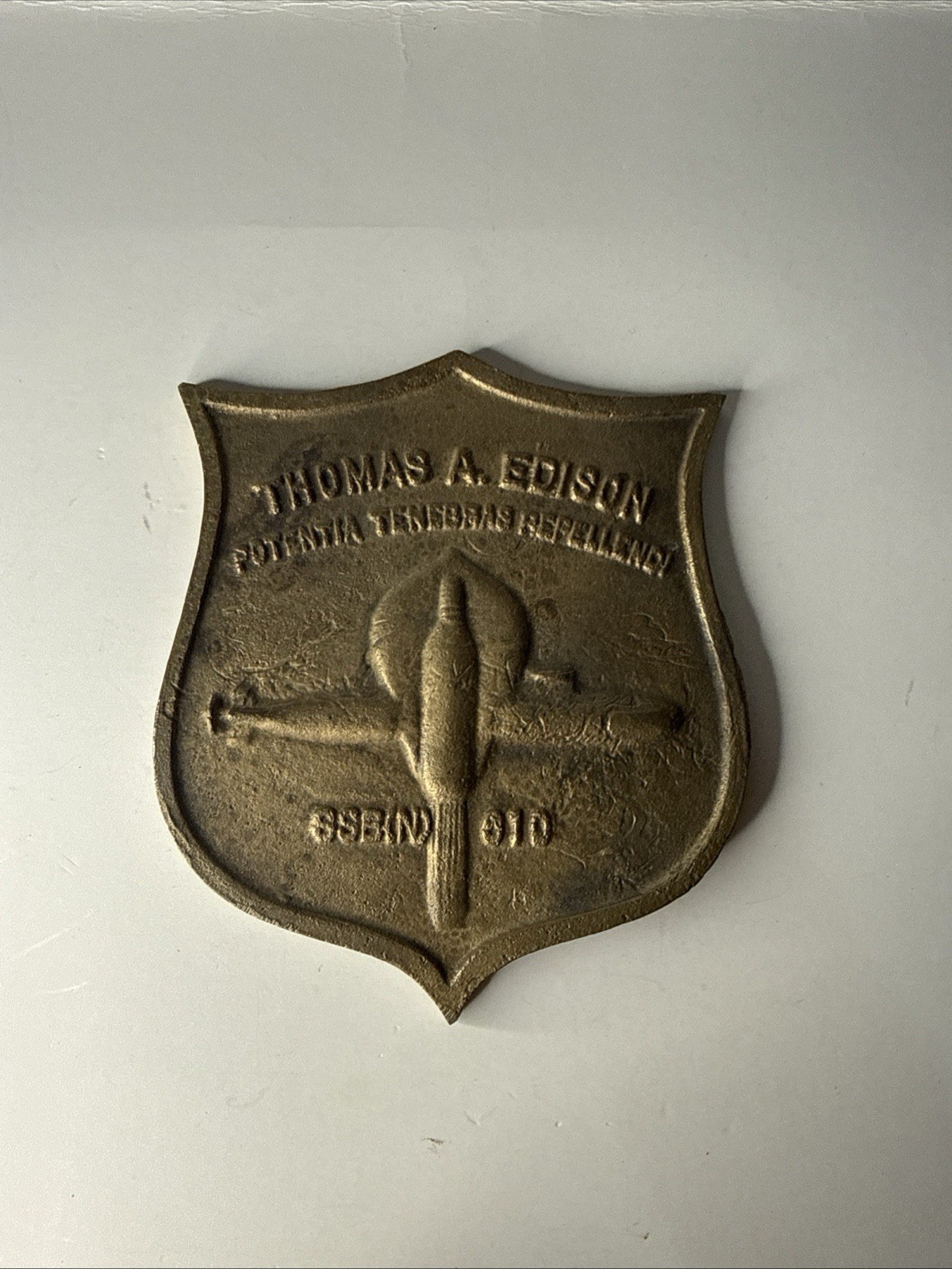 RARE Vintage USS Thomas A Edison SSBN 610 Submarine Brass Shield Plaque Crest