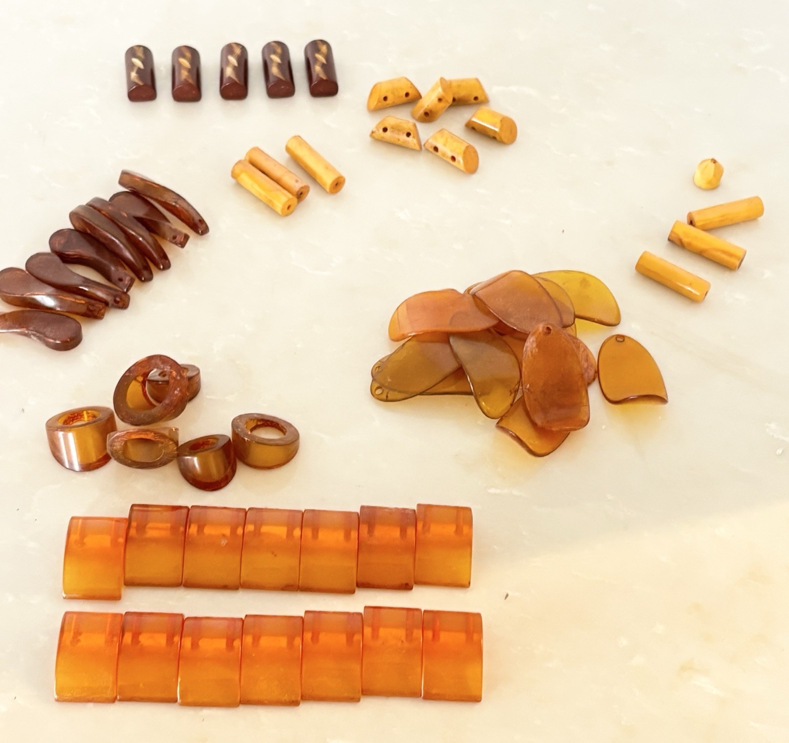58 Vintage Bakleite Catalin Pieces For Necklace Bracelet Jewelry Crafts