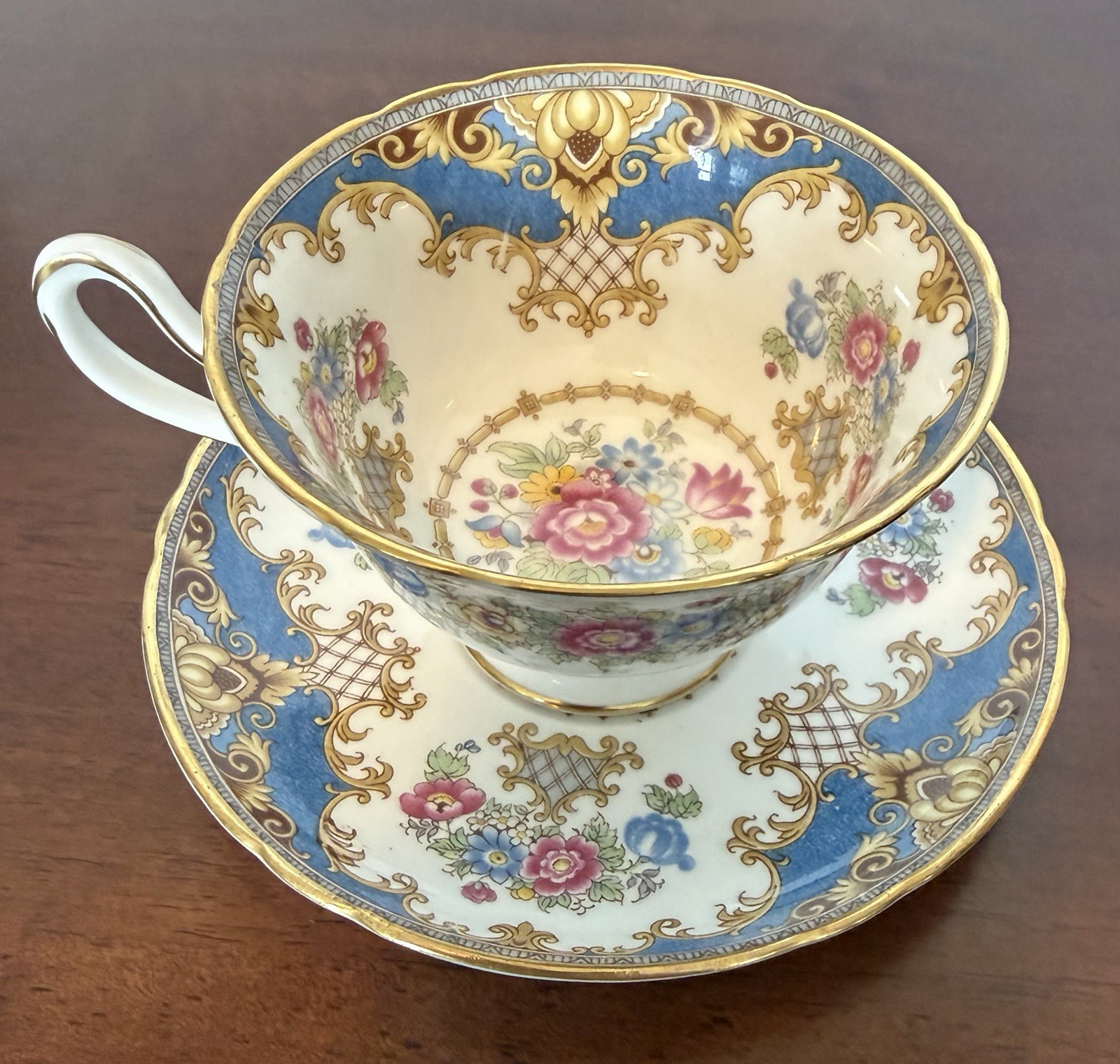 Vintage Shelley Sheraton Blue Fine Bone China Teacup & Saucer No. 13291 England