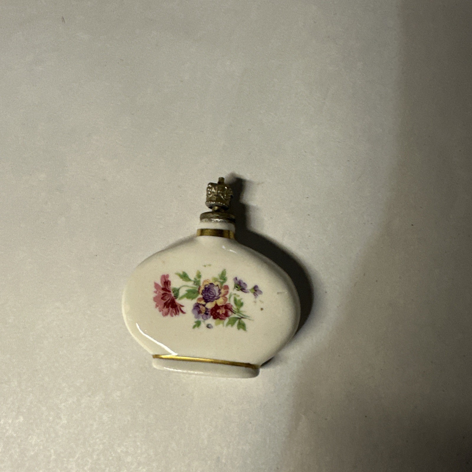 VINTAGE GERMAN HAND PAINTED PORCELAIN FLORAL CROWN STOPPER PERFUME BOTTLE 1 3/4\