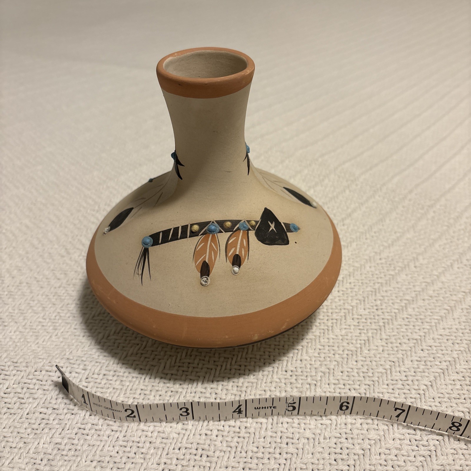 Betty Selby Navaho Vase Hand Painted Native American Southwestern #364 VGC