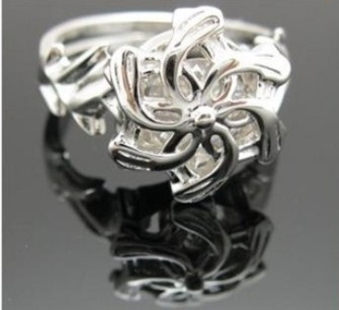 The Lord of the Rings Galadriel Nenya Ring  - Ships from Florida USA