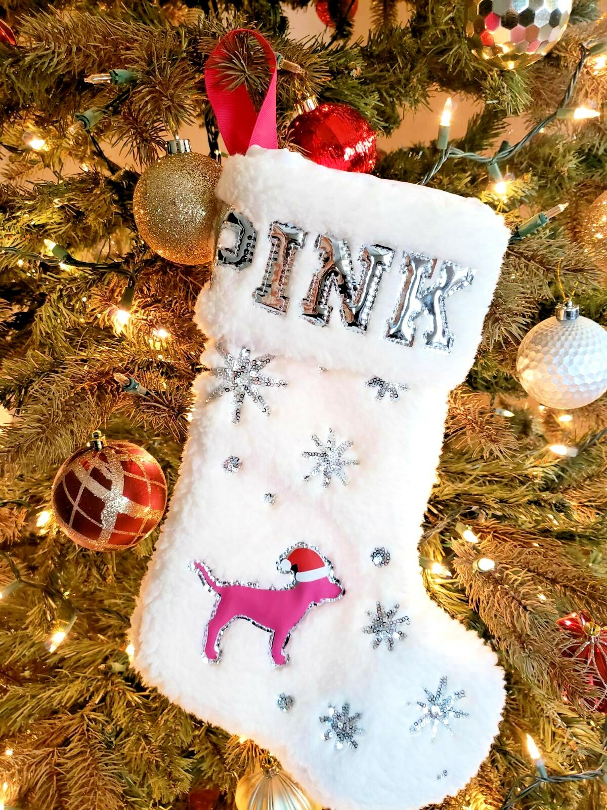 2019 Victoria's Secret Pink Sequin Clause Bling Dog White Sherpa Limited Edition 2019 Victoria's Secret Pink Sequin Clause Bling Dog White Sherpa Limited Edition