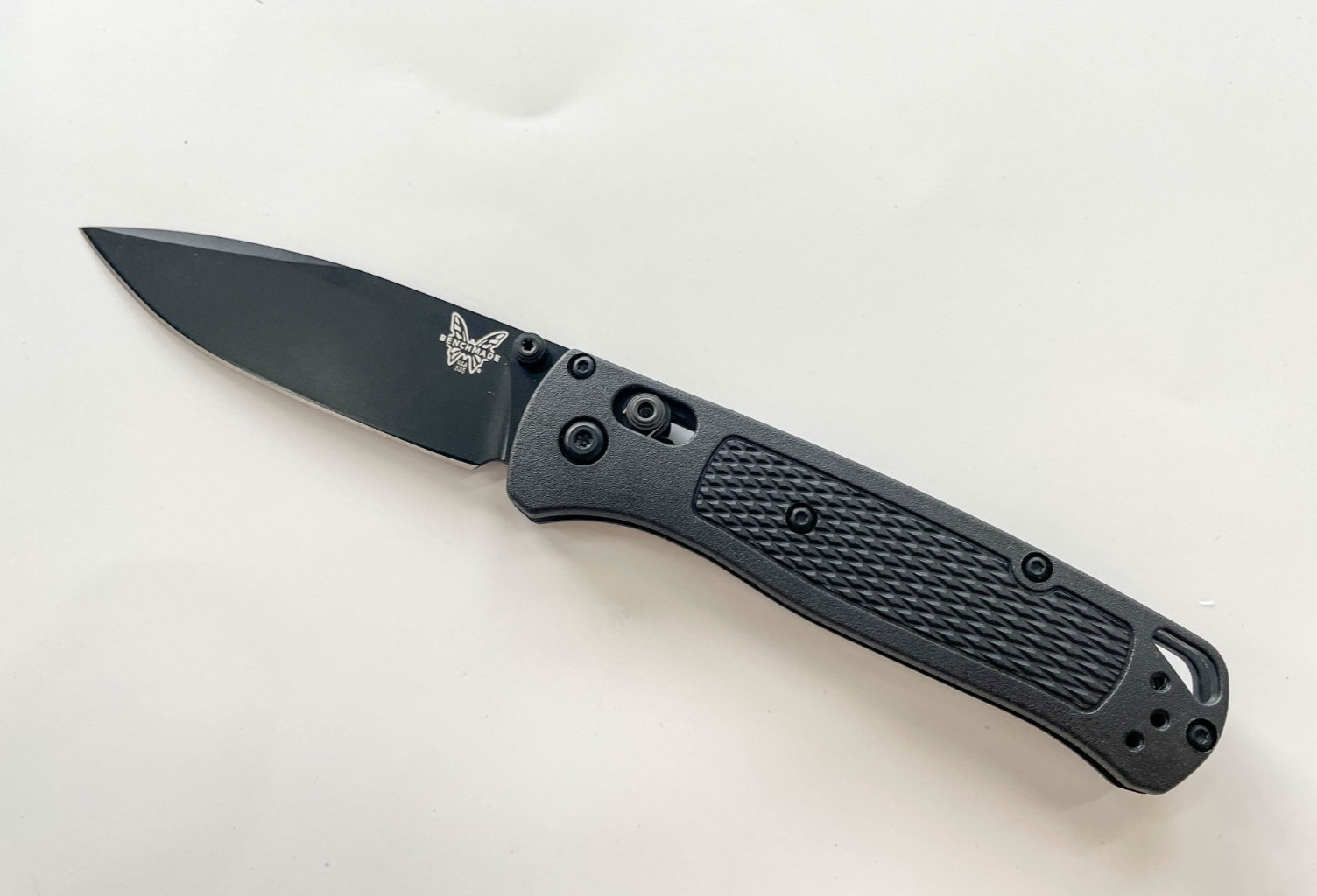 Benchmade Bugout 535BK-2 Black CF-Elite Handle CPM-S30V-Steel Knives Benchmade Bugout 535BK-2 Black CF-Elite Handle CPM-S30V-Steel Knives