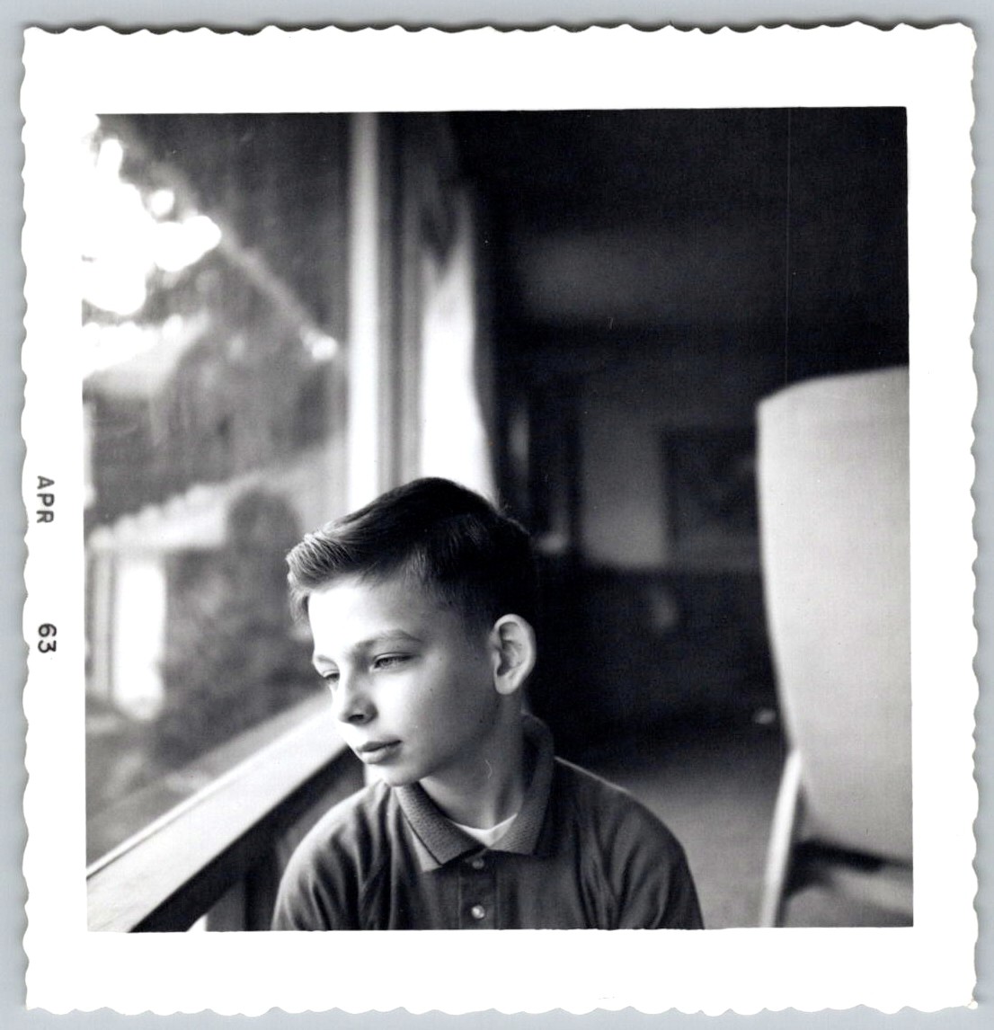 Vtg B&W Snapshot Pensive Young Boy Looking Out Window Deck Deckled Edge 1963
