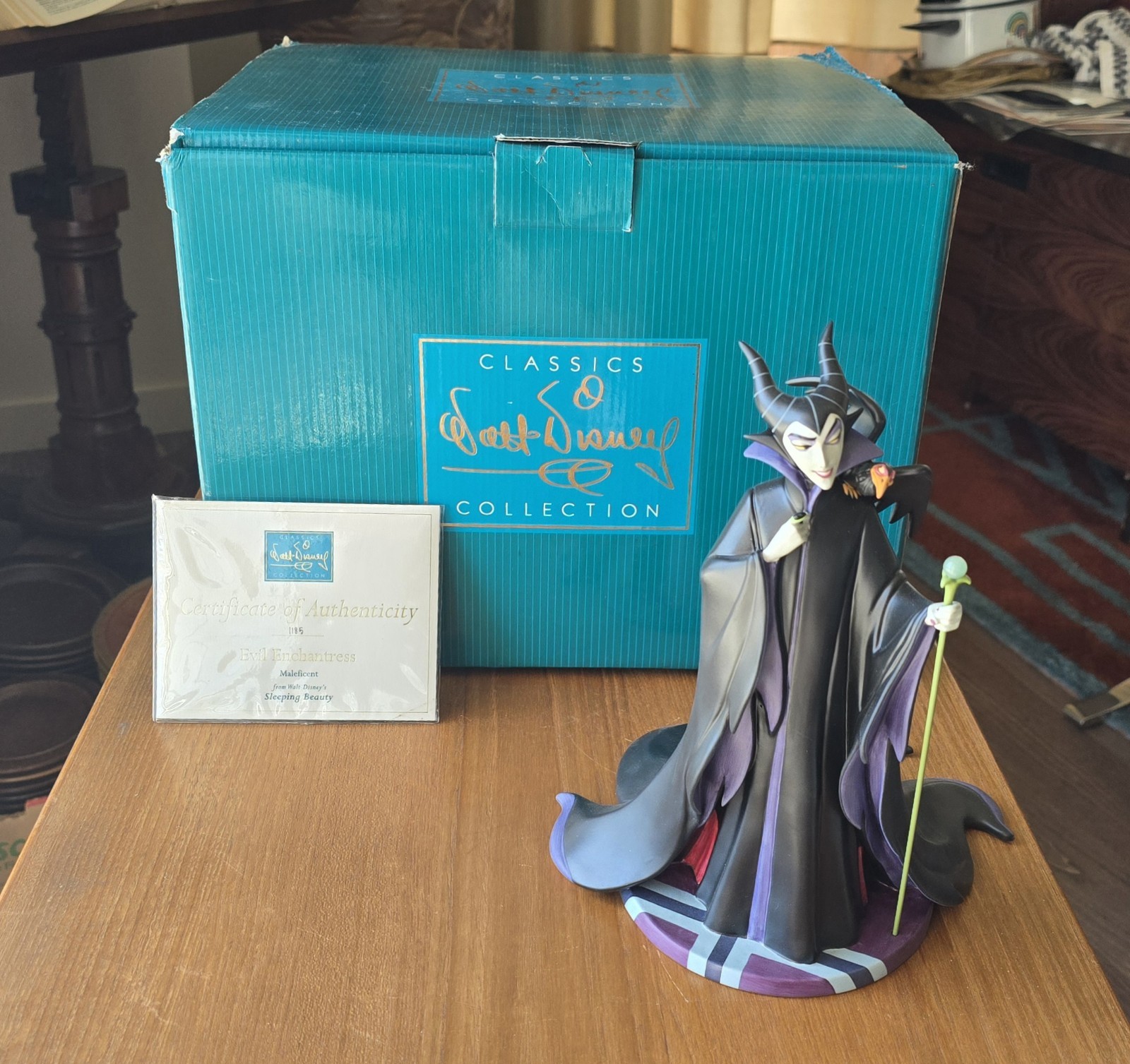 MALEFICENT DISNEY EVIL ENCHANTRESS WDCC FIGURINE W/ BOX & COA LE #1185 