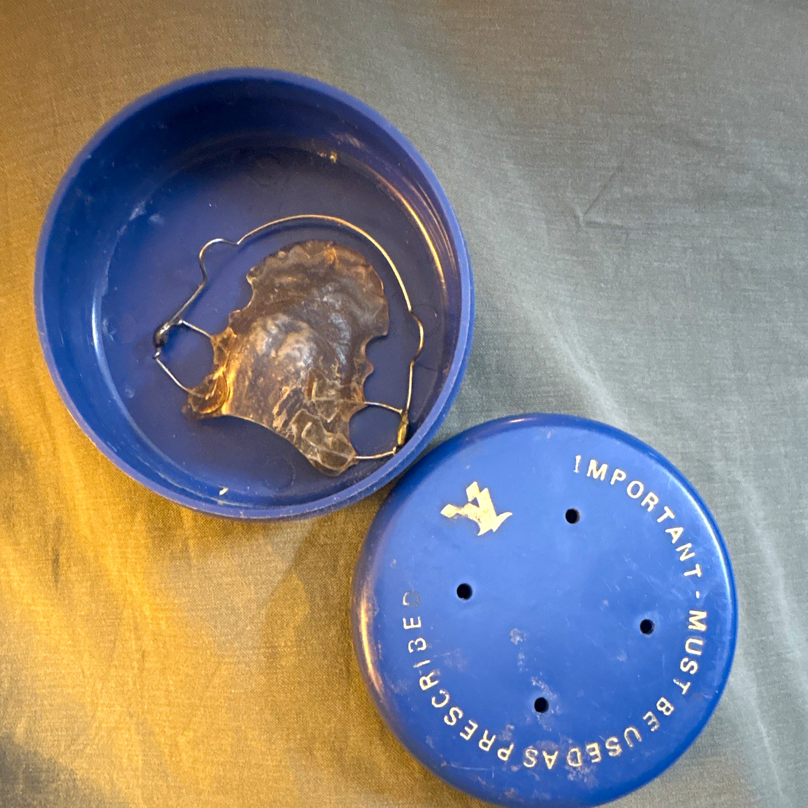 Frankel Apparatus, Vintage, Dental Orthodontic Retainer, Oddity, Blue  Case 