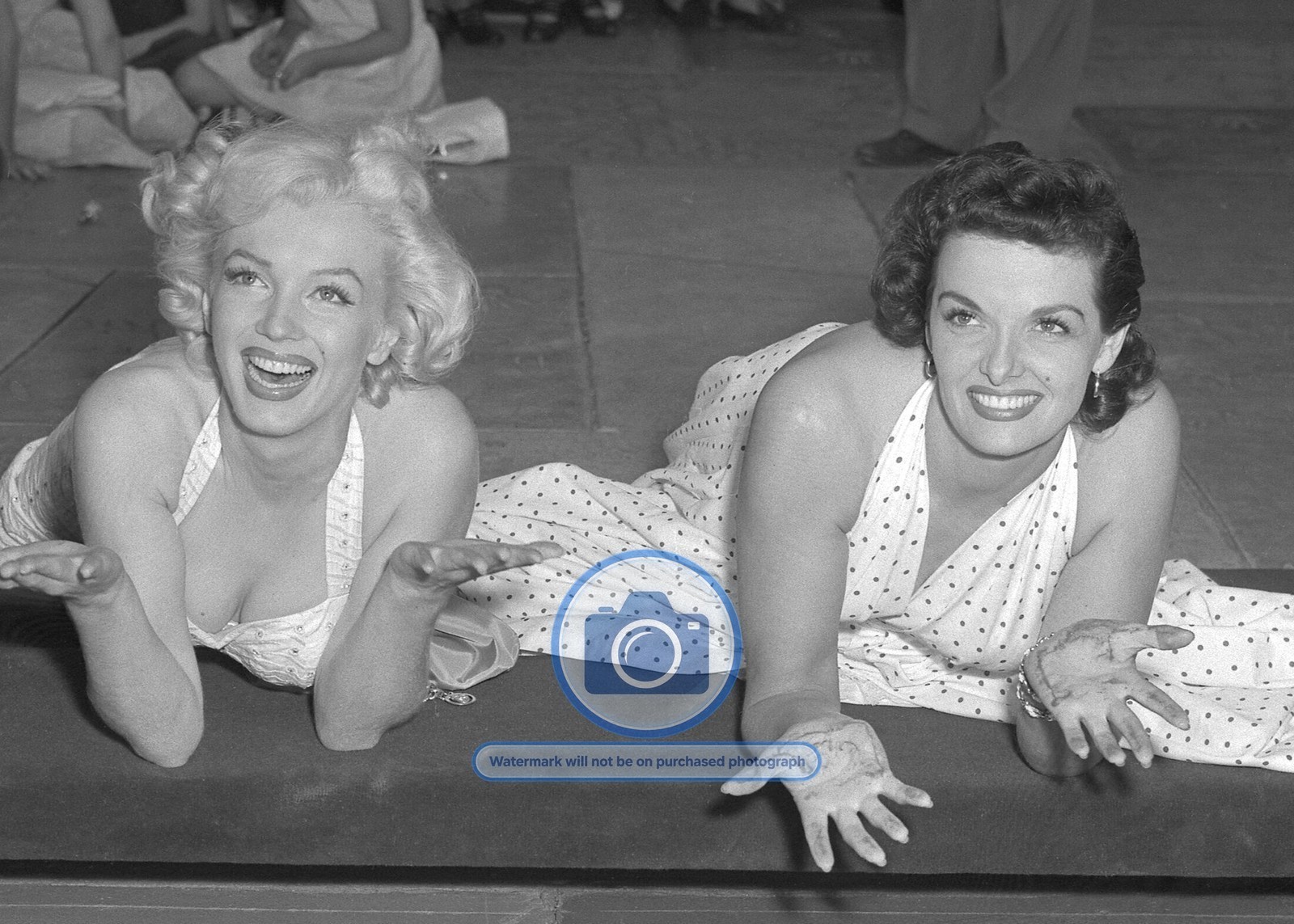 MARILYN MONROE AND JANE RUSSELL SEXY AMERICAN ACTORS 1953 5X7 PHOTO