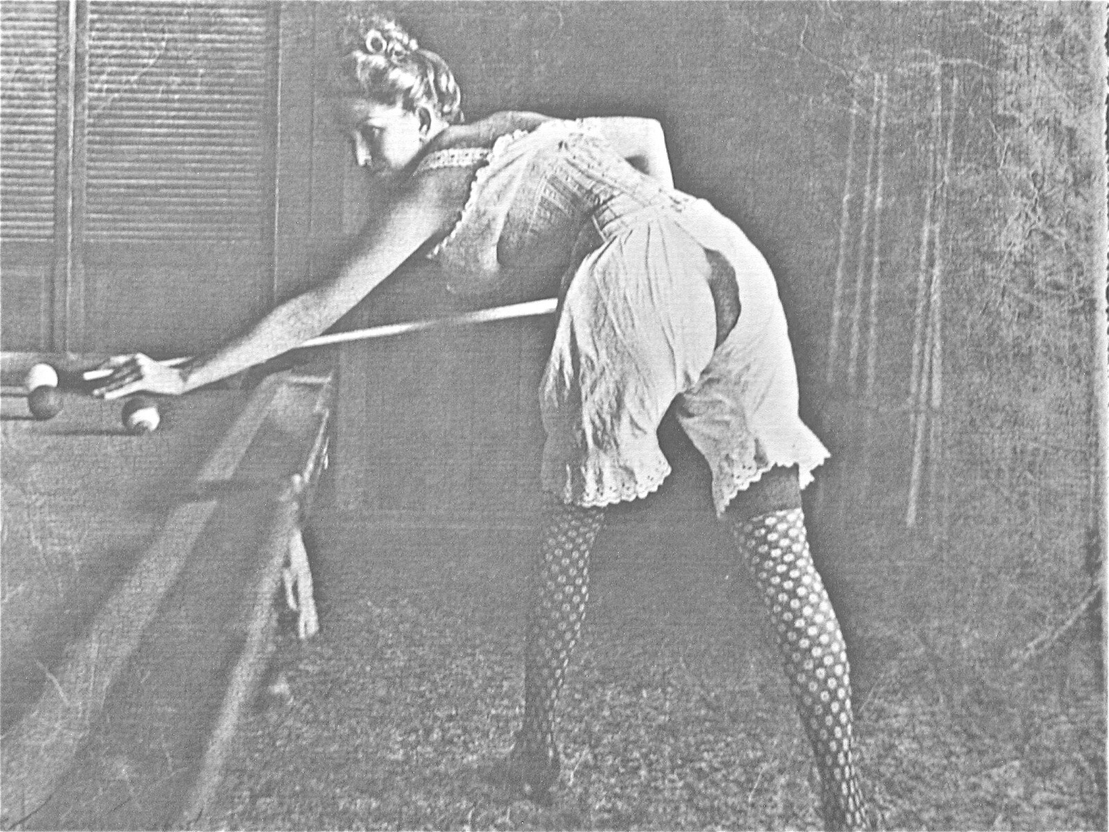 1890s Klondike Old West Brothel Girls Soiled Doves Billiards Pool Photo 6\