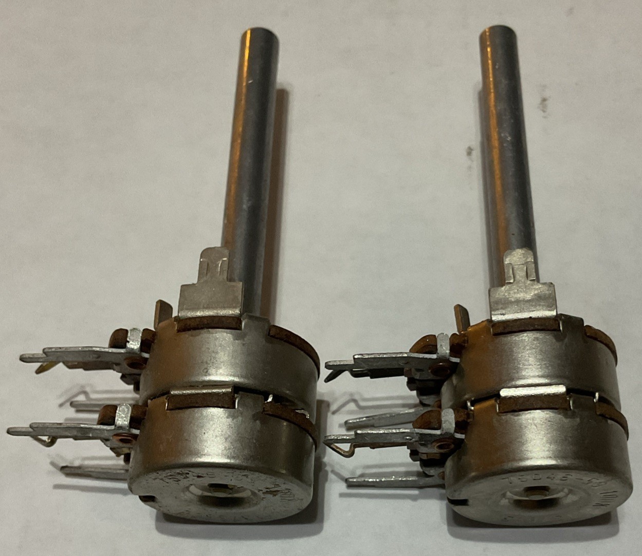 Vintage 100K Dual-Gang Potentiometer Long Shaft 2 1/4” (LOT OF 2) NOS Vintage 100K Dual-Gang Potentiometer Long Shaft 2 1/4” (LOT OF 2) NOS