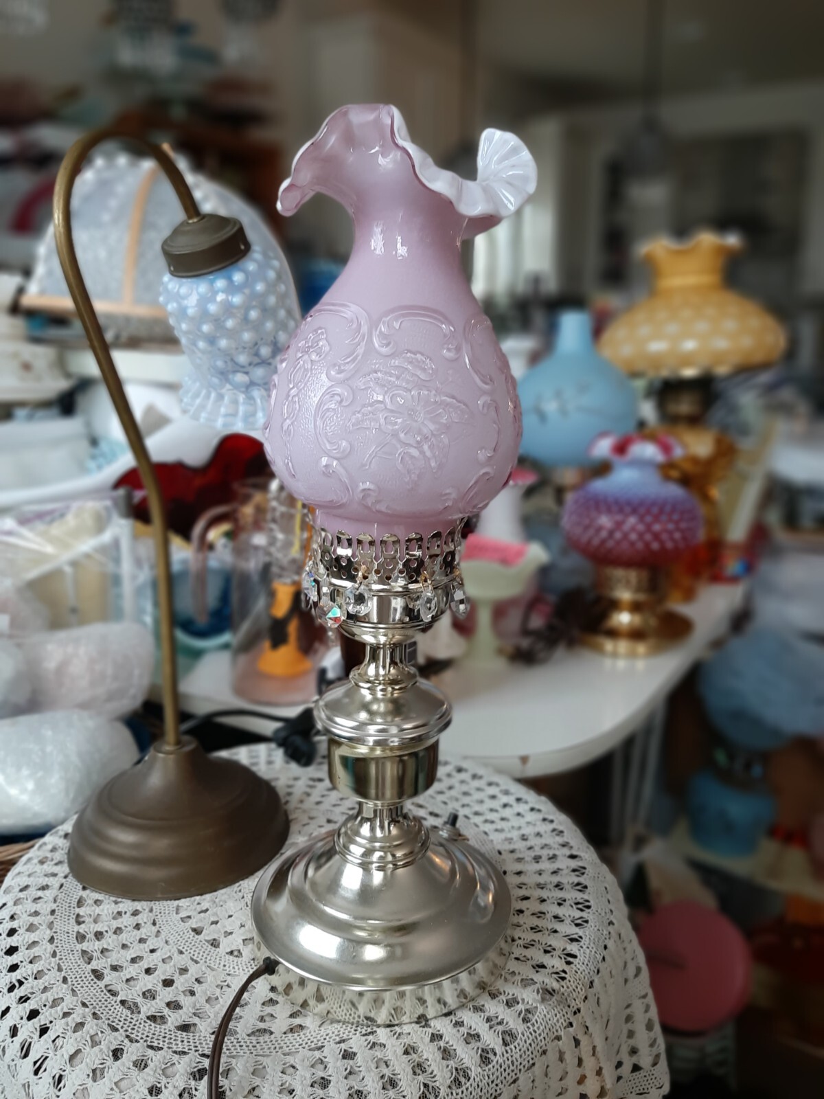 Vintage Fenton Lilac Overlay WildRose Bowknot Lamp BEAUTIFULLY DARLING HTF 90\'s