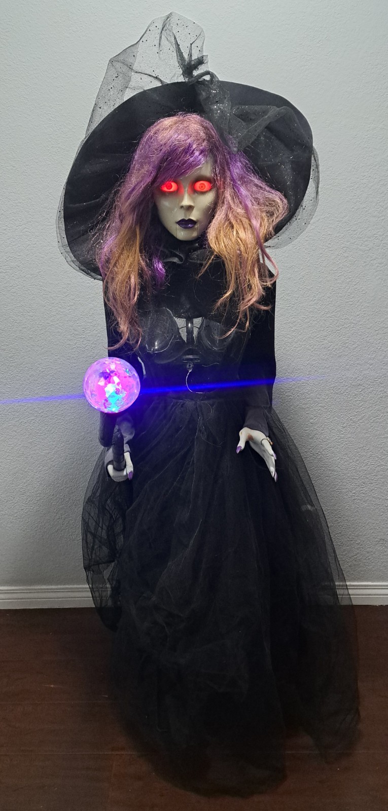 Gemmy Holiday Living Halloween Lifesize 5.5ft Animated Talking Countess 2015