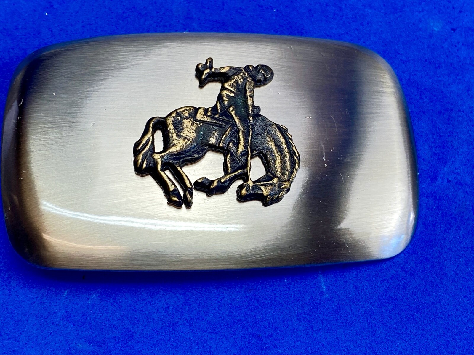 Bronco Buster Western Rodeo Cowboy Saddle Bronc Two tone Vintage NOS belt buckle