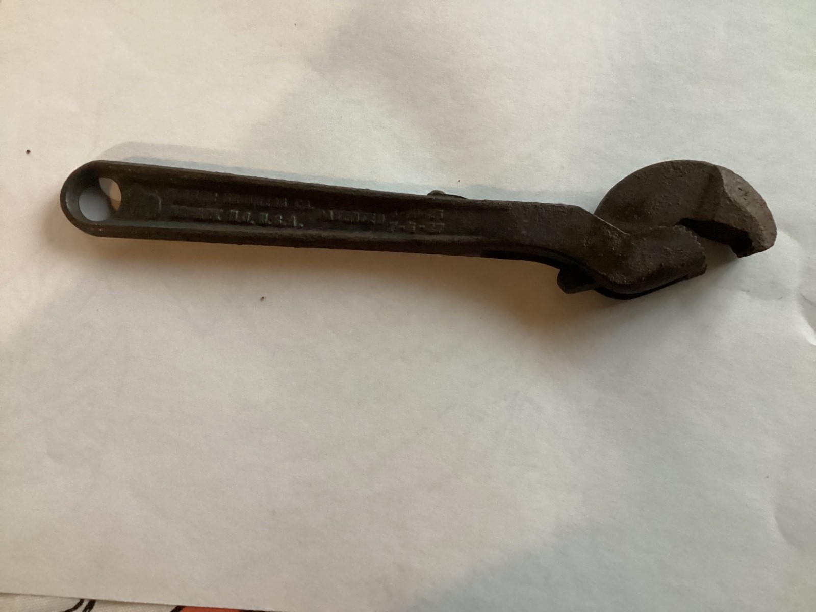 Vintage 8 Inch Masterench Patented April 14, 1925