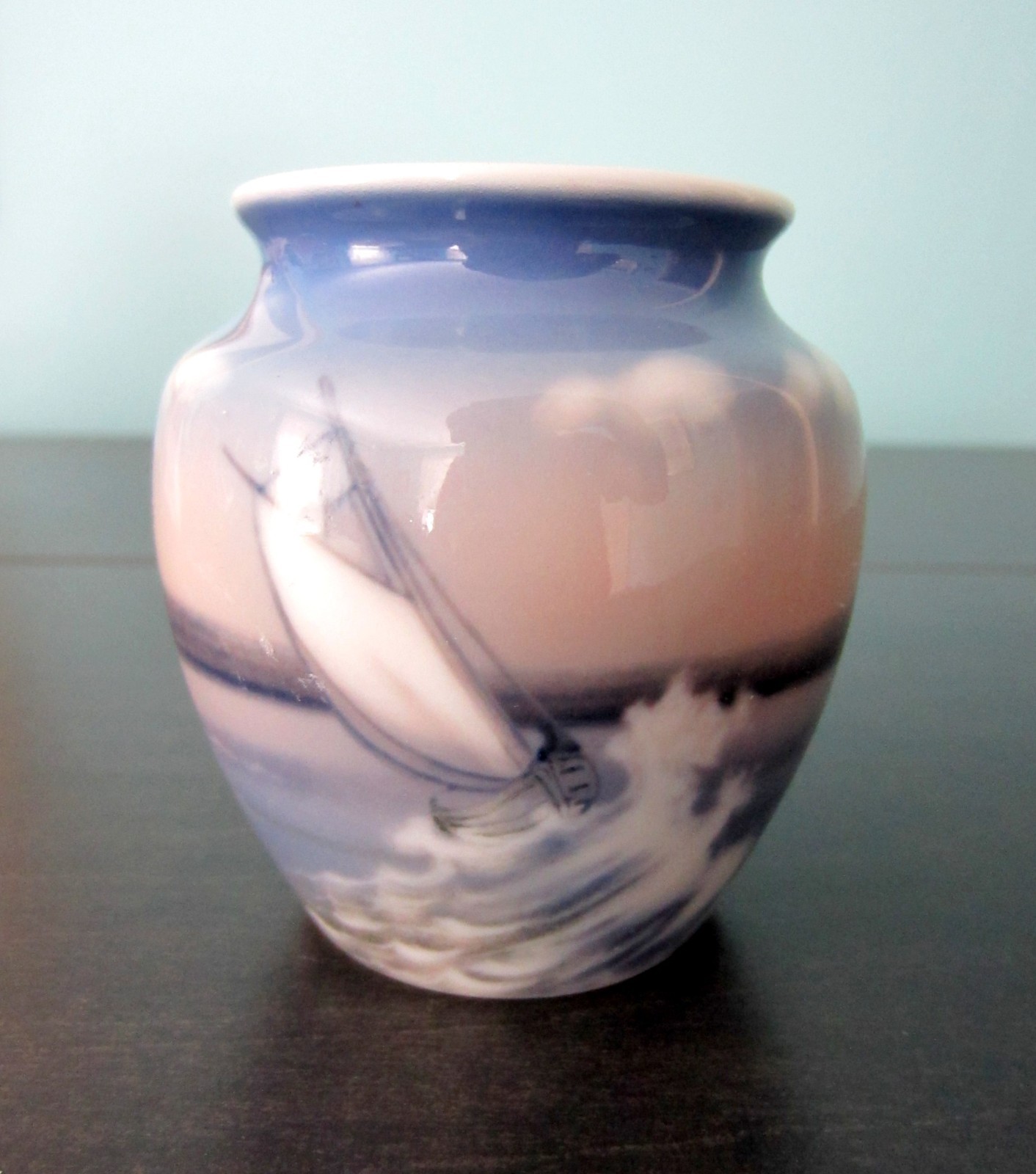 Vintage Dahl Jensen Copenhagen Porcelain Miniature Seascape Sailboat Bud Vase 3\ Vintage Dahl Jensen Copenhagen Porcelain Miniature Seascape Sailboat Bud Vase 3\