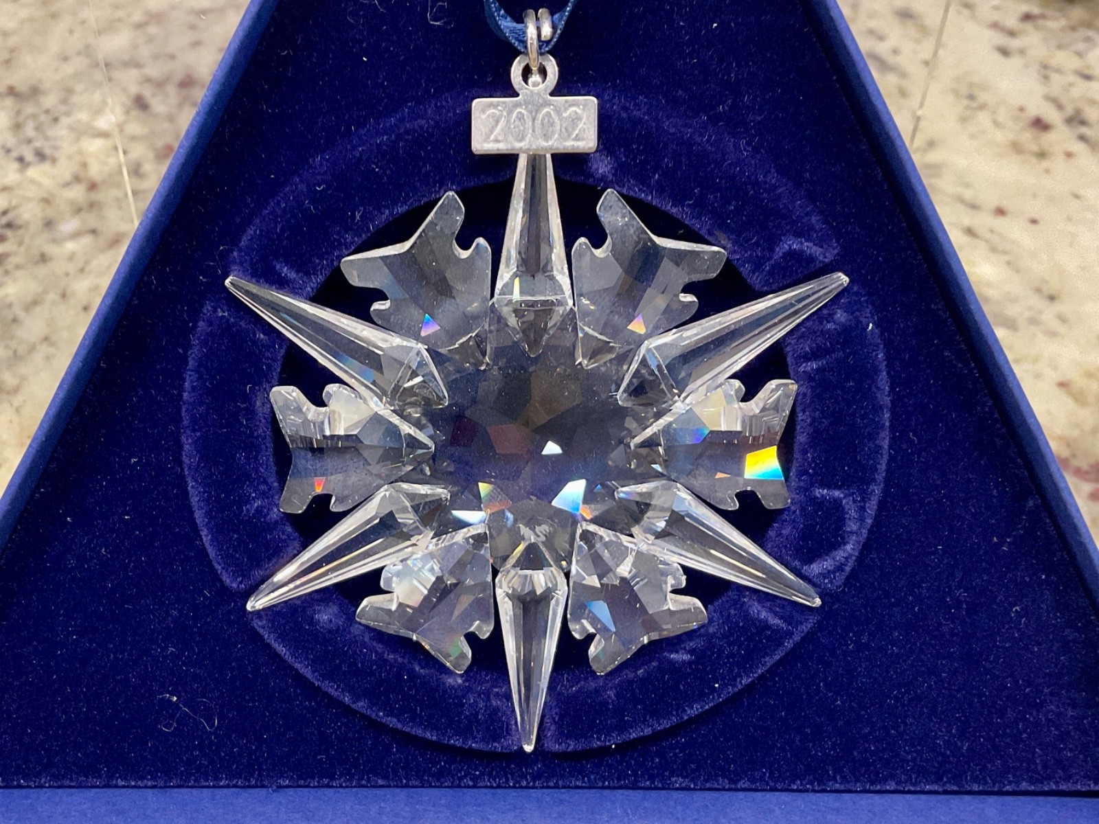 SWAROVSKI  2002 Annual Star Christmas Ornament With Box Sleeve COA MPN 288802