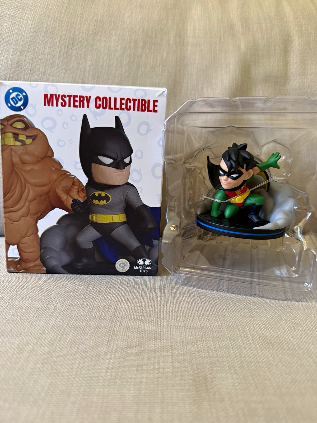 McFarlane Toys QmX Q Fig Batman: The Animated Series - Robin BTAS
