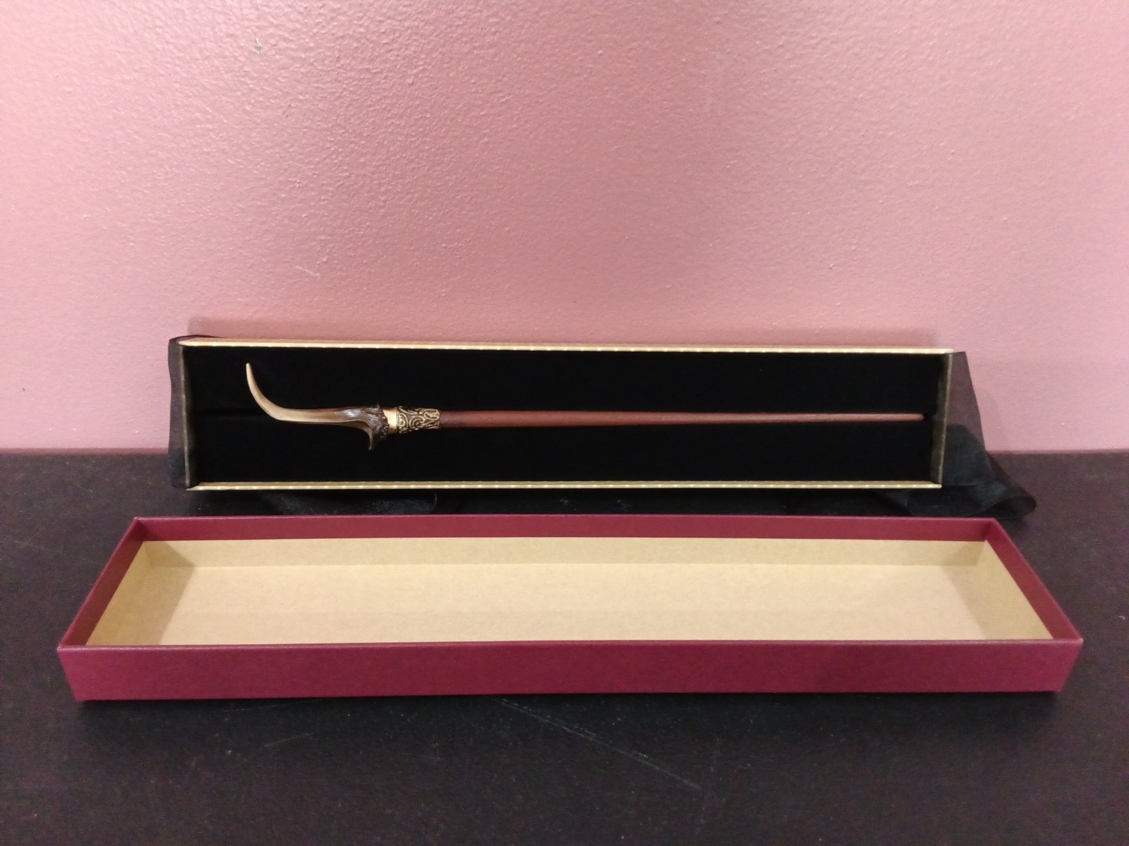 The Noble Collection Fantastic Beasts Nicolas Flamel Wand w/Collectors Box