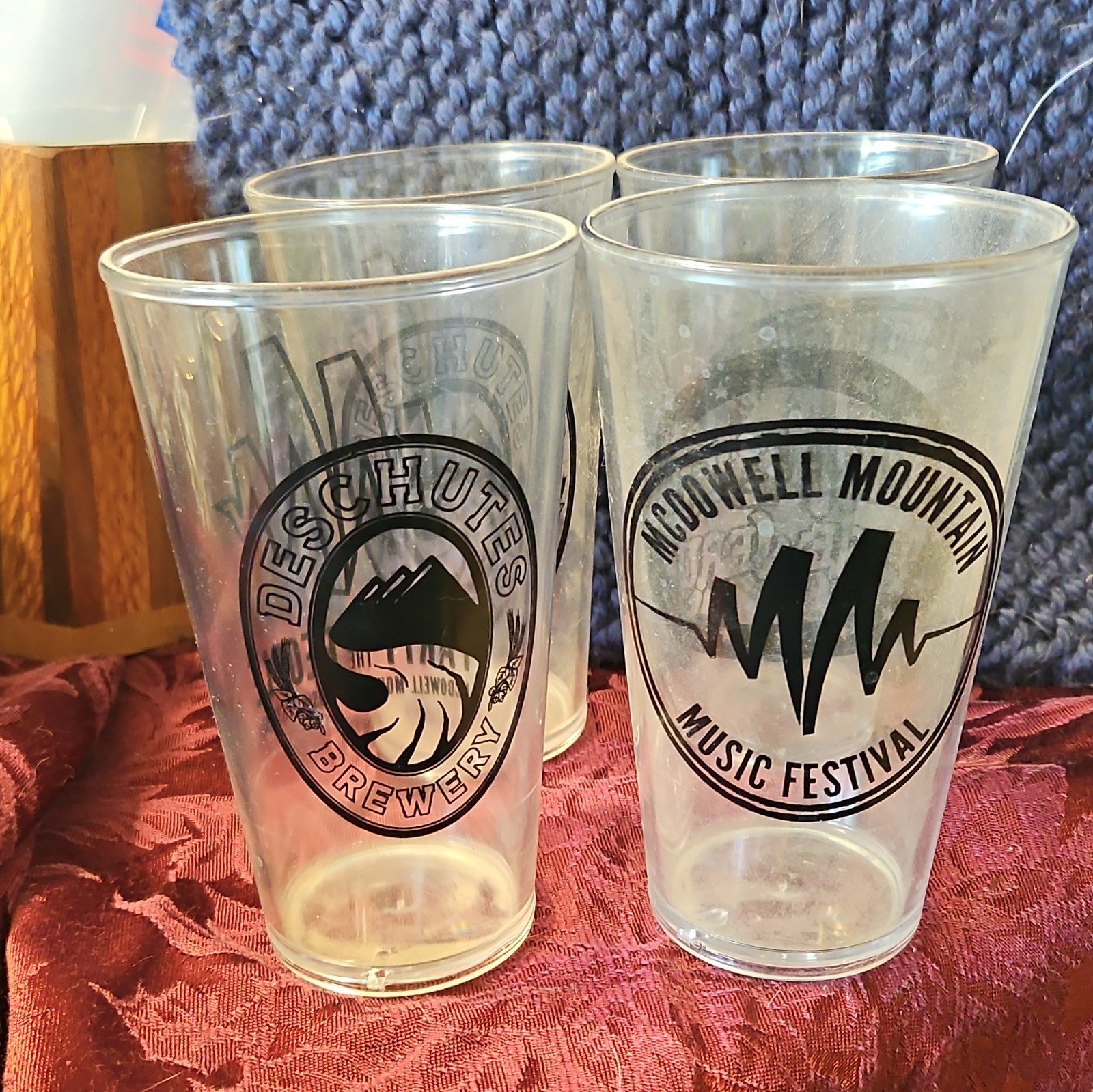 Deschutes Brewery Lot of 4 Pint Beer Glasses w/ Logos Breweriana