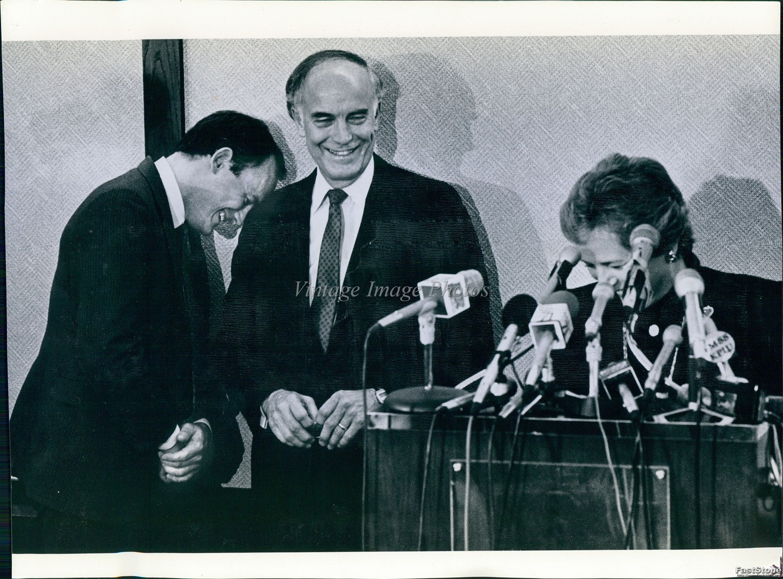 1987 Seattle Dan Evans Nancy Press Conference Historic Vintage Photo 8x10