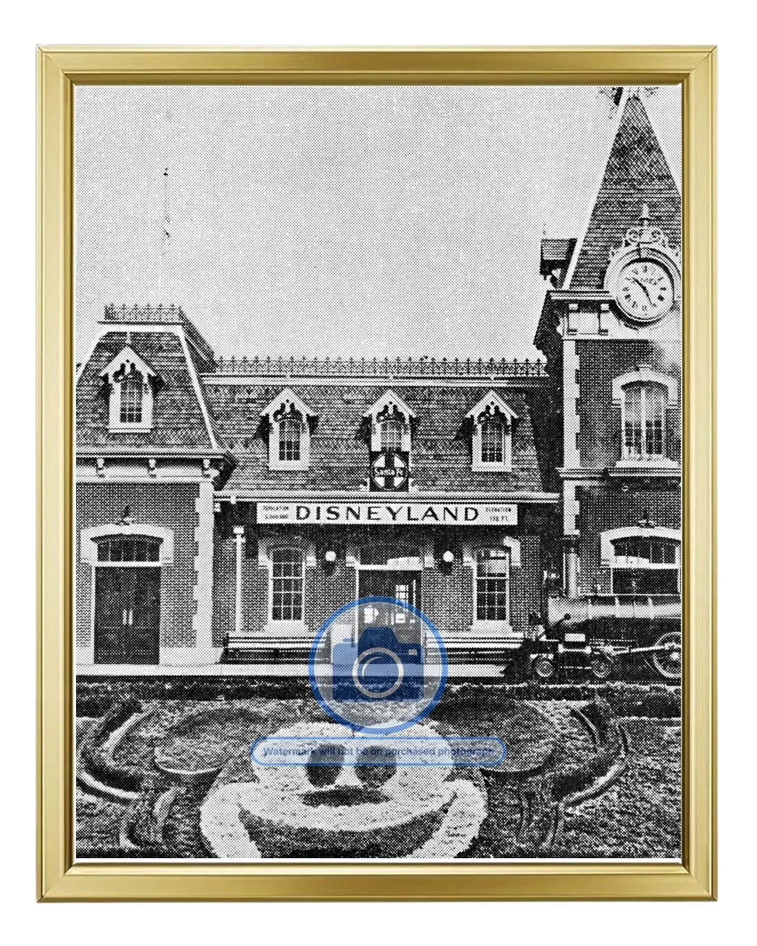 DISNEYLAND ENTRANCE ANAHEIM CALIFORNIA 1957 8X10 GOLD FRAMED PHOTO
