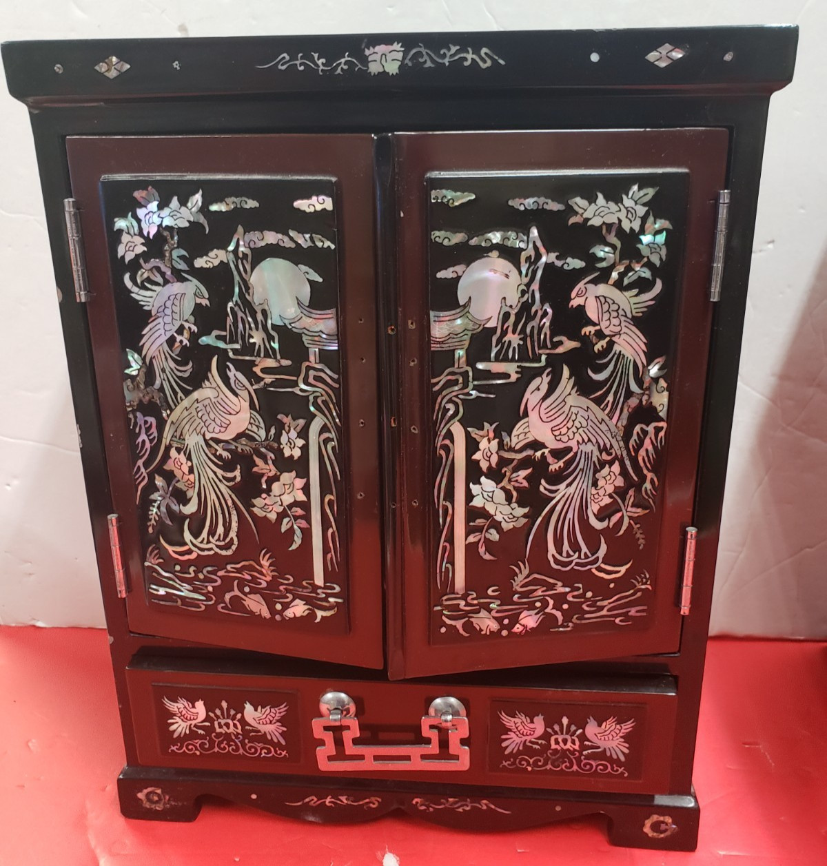 Vintage Asian Oriental Black /Brown Mother of Pearl Jewelry Box Chest Cabinet