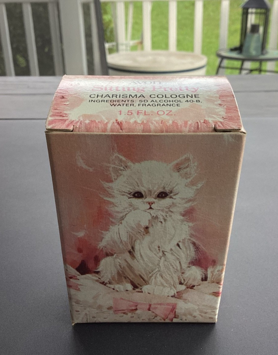 Vintage Avon Sitting Pretty Cat Kitten Charisma Perfume Cologne Decanter Full