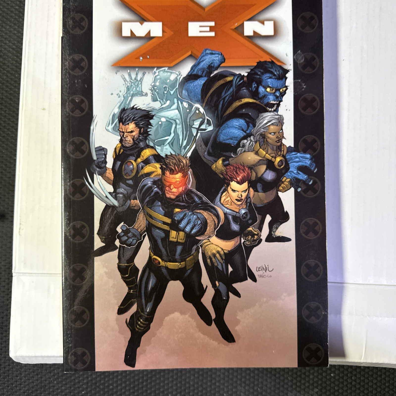 Ultimate X-Men Ultimate Collection #1 TPB First Printing (Marvel Comics 2006)