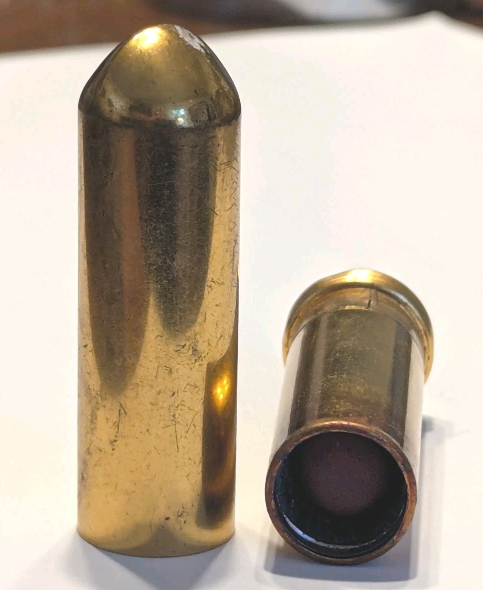 LIPSTICK Vintage Revlon Gold Tone Bullet Tube Ultra Violet 