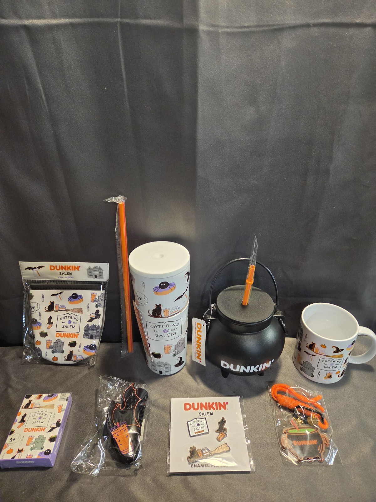 Salem Runs On Dunkin\' Collector\'s Full SET: Tumbler, Mug, Cauldron and more Salem Runs On Dunkin\' Collector\'s Full SET: Tumbler, Mug, Cauldron and more