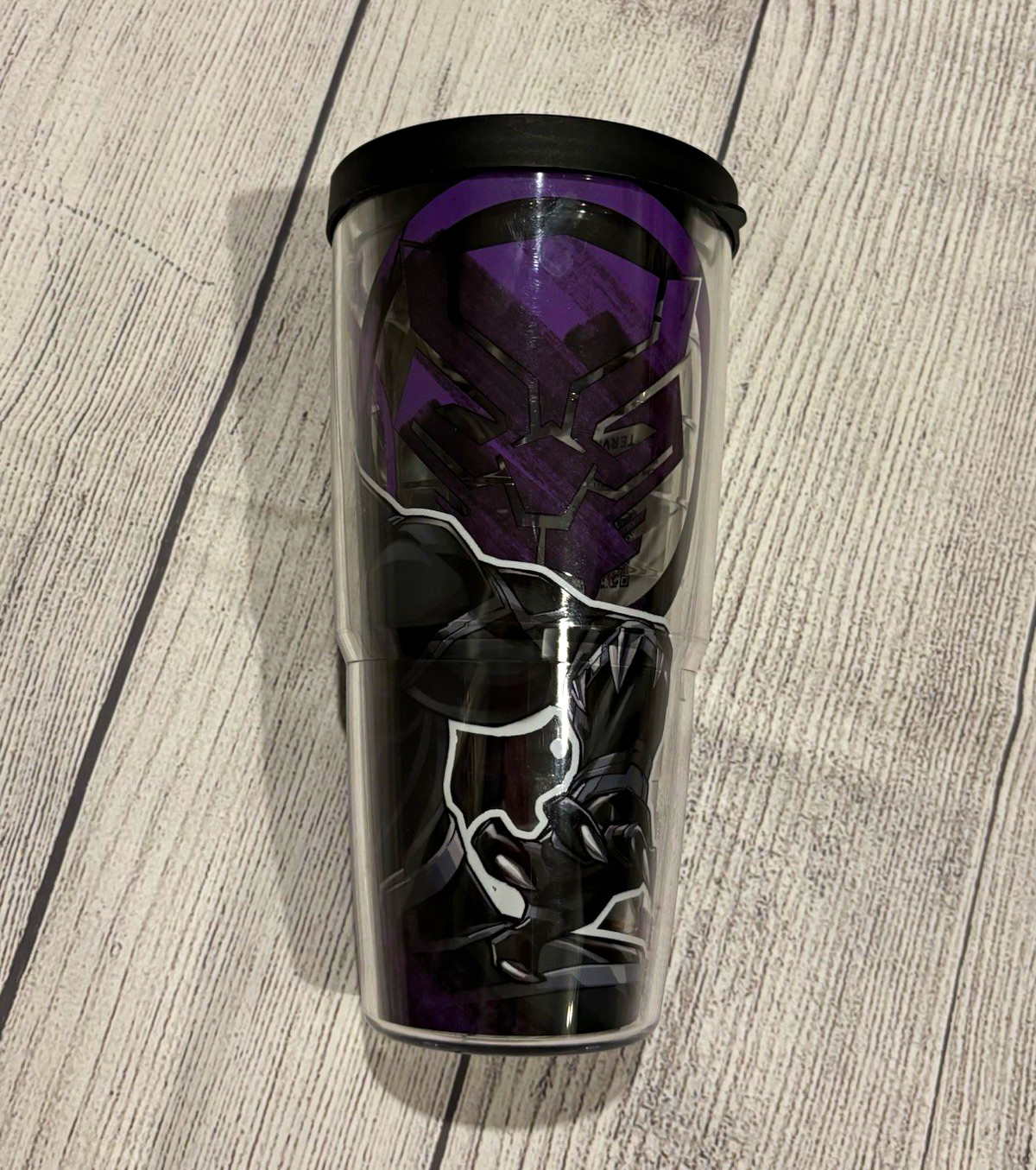 Marvel Black Panther 20 oz Plastic Travel Mug Tumbler w/ Lid Black Purple