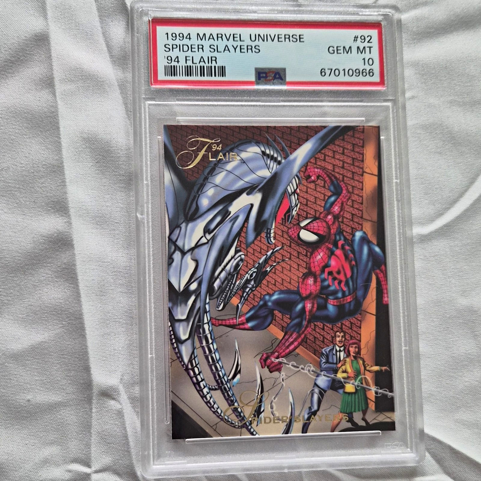 Fleer 1994 Marvel Universe \'94 Flair Spider-Man Spider Slayers #92 PSA 10