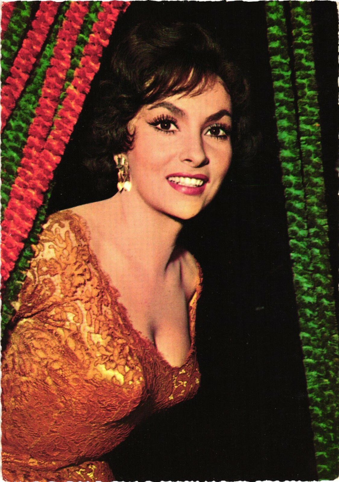 Actress Gina Lollobrigida Gold Lace Dress UFA Krüger Chrome Postcard 1955 Unused