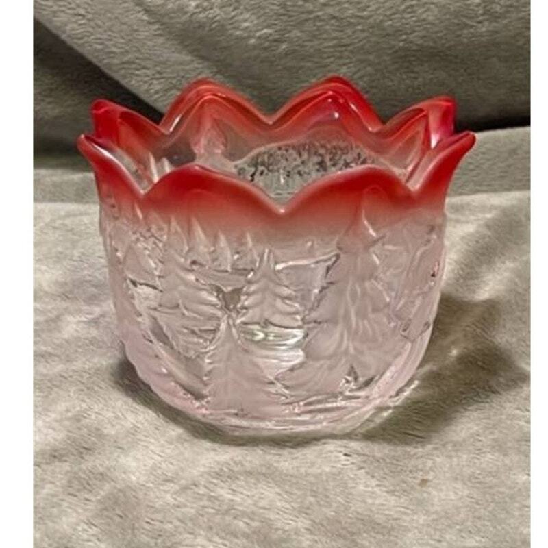 Mikasa Frosted Crystal Holiday Candle Holder w/Red Accented Pointed Rim- NWOT Mikasa Frosted Crystal Holiday Candle Holder w/Red Accented Pointed Rim- NWOT