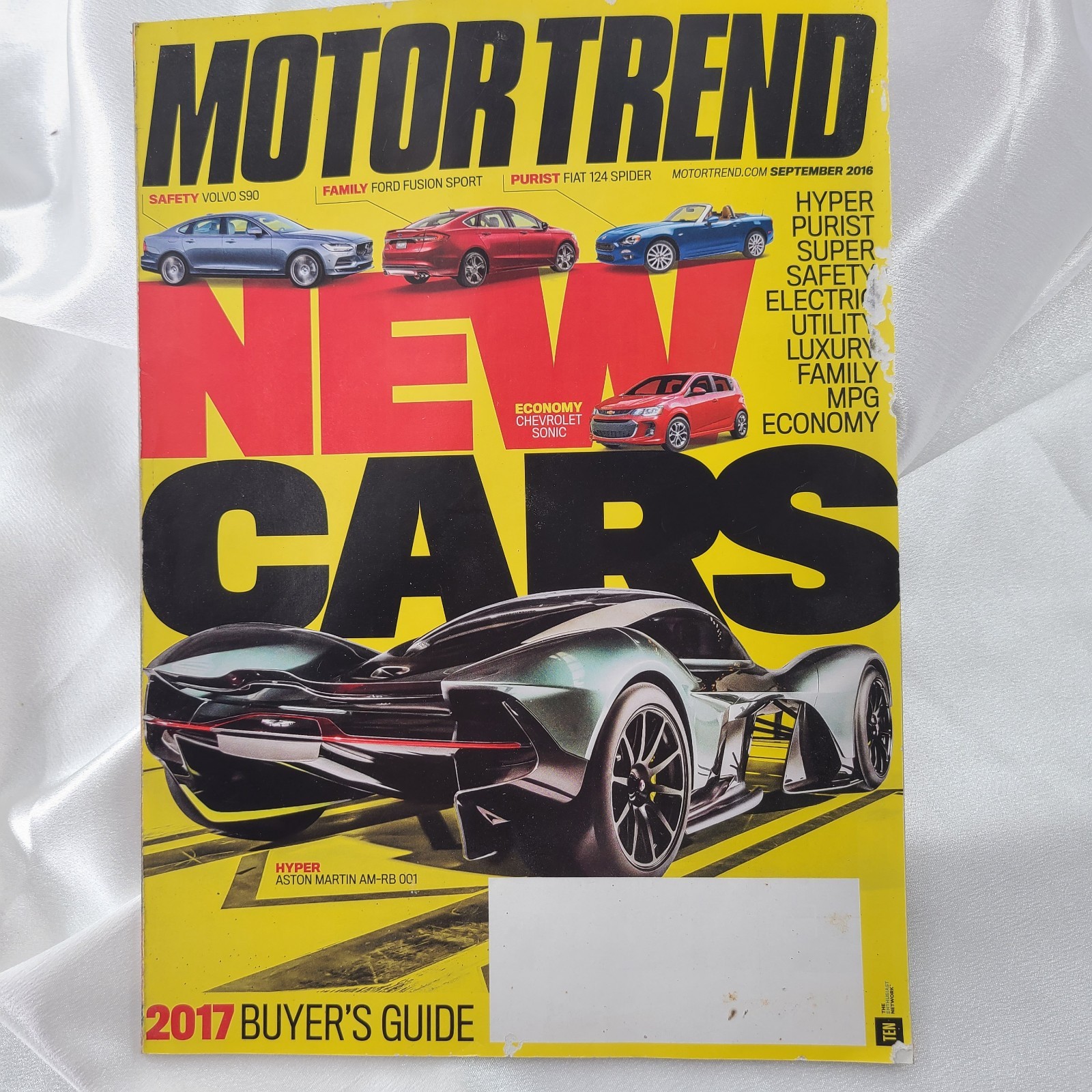 MOTORTREND Magazine Lot 12 2015 2016 2017 Bugatti Chiron Tesla NSX Corvette