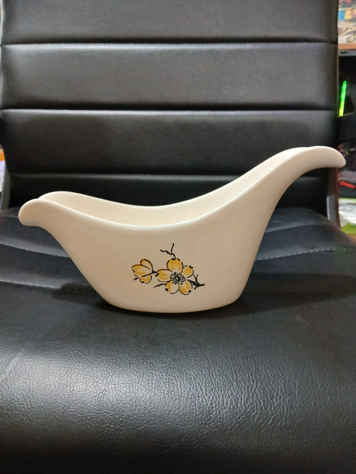 Vintage Marcrest Dixie Dogwood Gravy Boat Retro Mcm Design