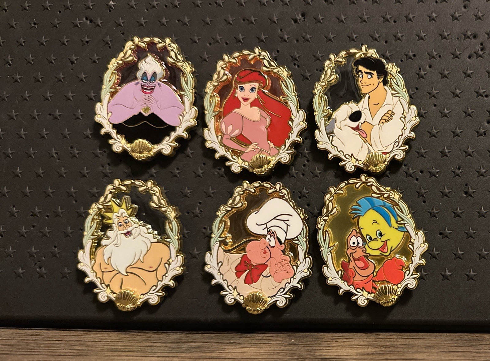 Disney The Little Mermaid Portrait Blind Box Enamel Pin - Full Set 6