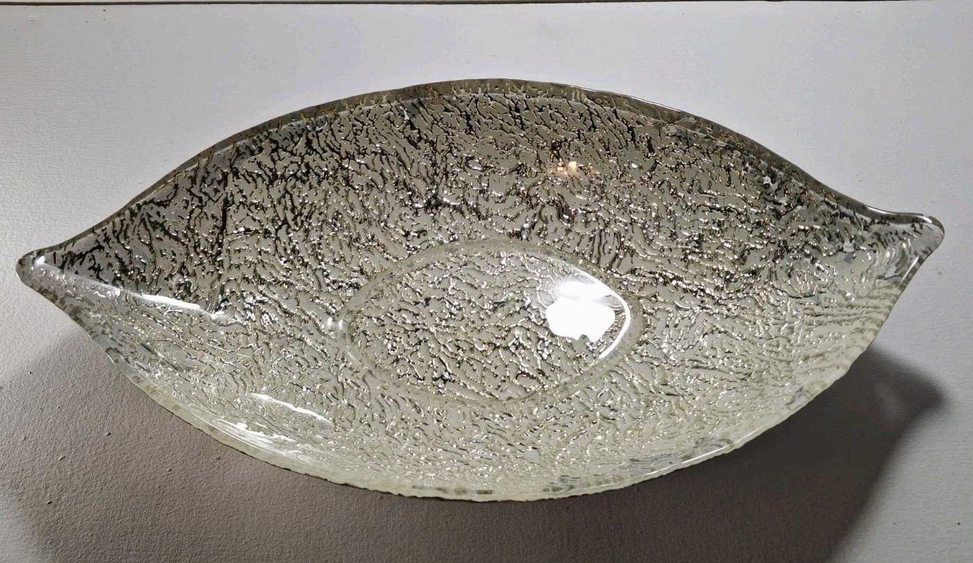1960s MCM Silver Leaf Textured Glass Eye Shaped Ornate Console Bowl 15.5
