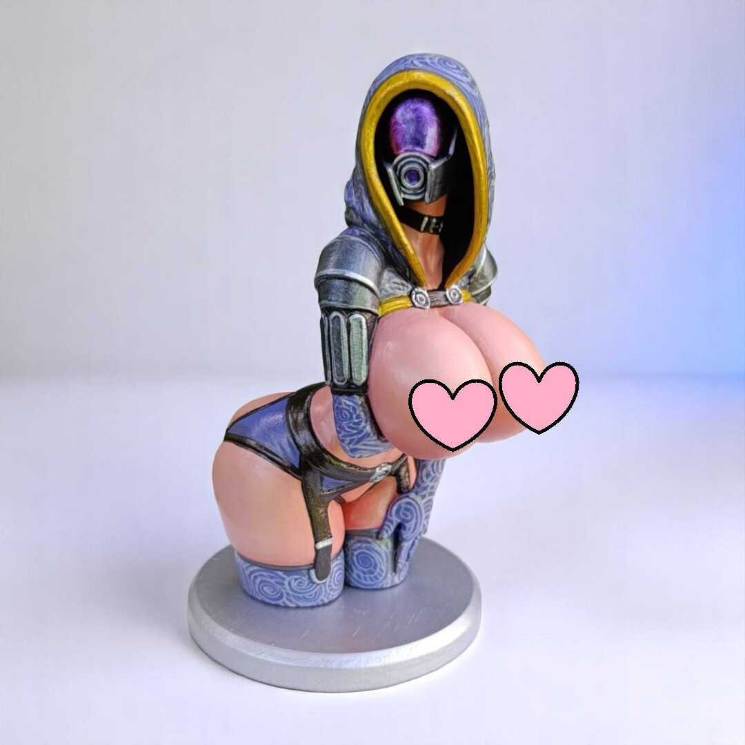 Tali\'Zorah Fanart Video Game Figure Airbrush Painted 20cm Adult Collectible Mod Tali\'Zorah Fanart Video Game Figure Airbrush Painted 20cm Adult Collectible Mod