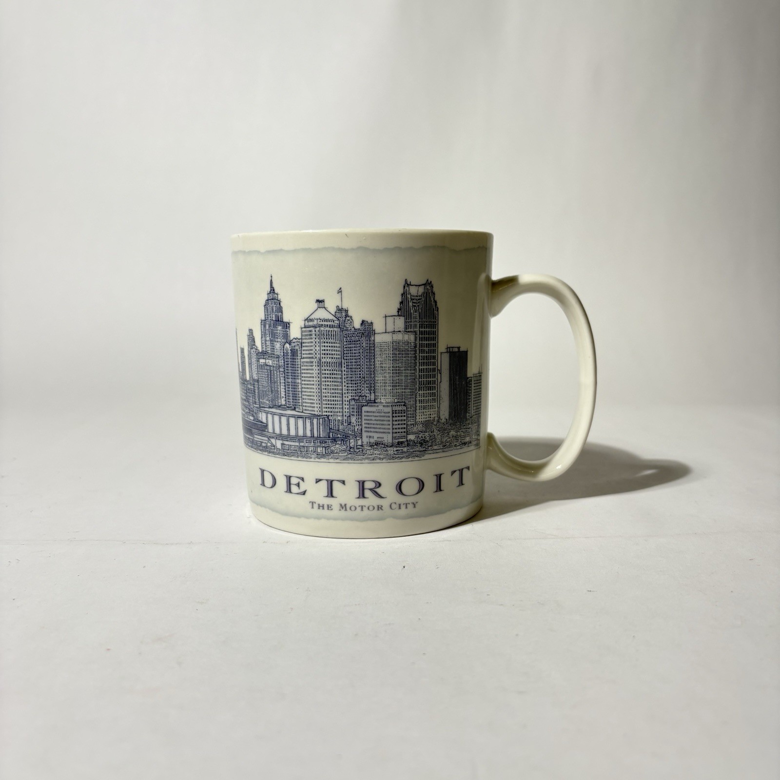 Starbucks Coffee Detroit The Motor City 2008 Ceramic Coffee Mug minor small chip