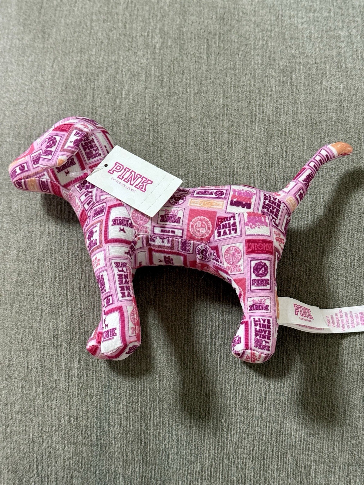 NWT VS PINK FRIDAY LOGO MINI DOG PINK PATCHWORK *LIMITED EDITION