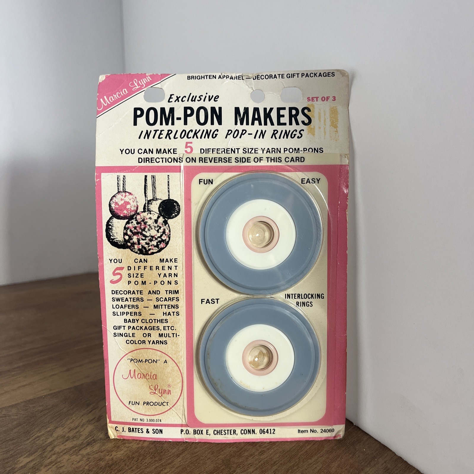 Vintage Marcia Lynn Set of 3 POM-PON MAKERS - Sealed -