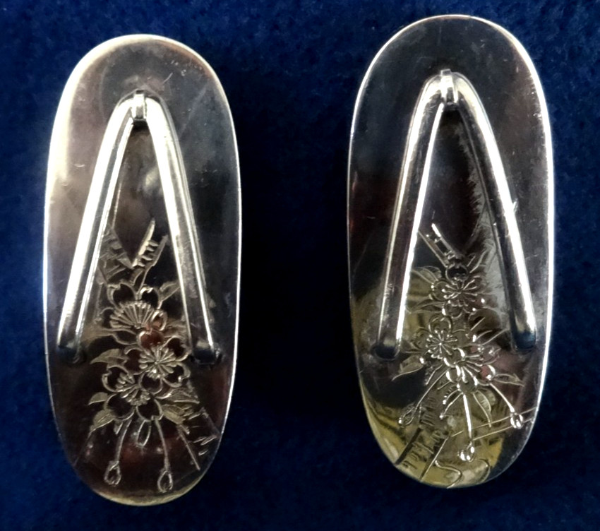 VINTAGE-JAPANESE- STERLING SILVER, SALT AND PEPPER -950-GEISHA SANDALS.  #4382.