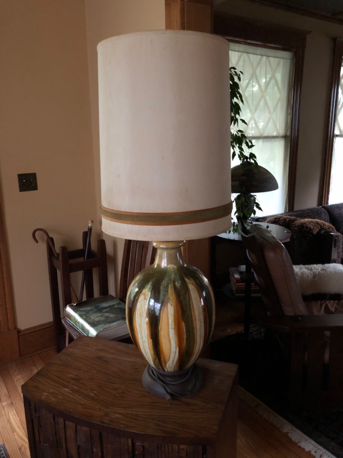 Vintage Mid-Century MCM Large Ceramic Table Lamp Original Shade