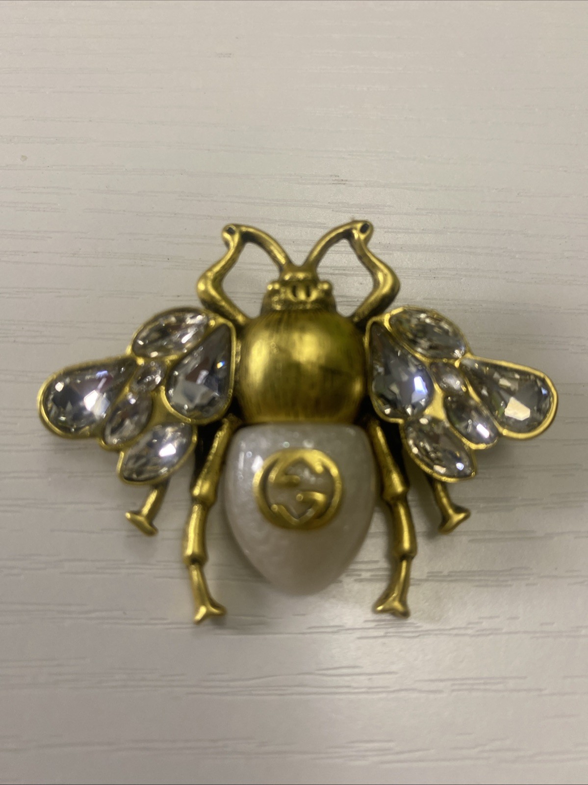 Gucci Bee Brooch Pin Gold Tone With Clear Rhinestone 