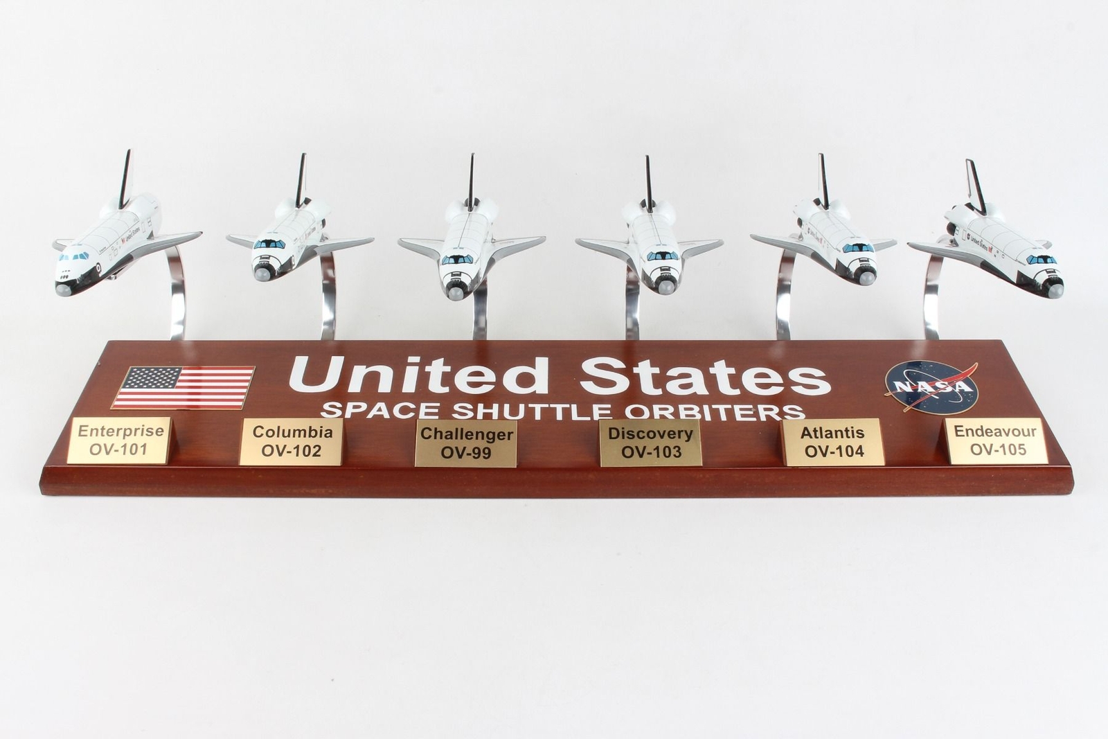 NASA Space Shuttle Orbiter Fleet Of 6 Desk Top Display 1/200 Model SC Collection