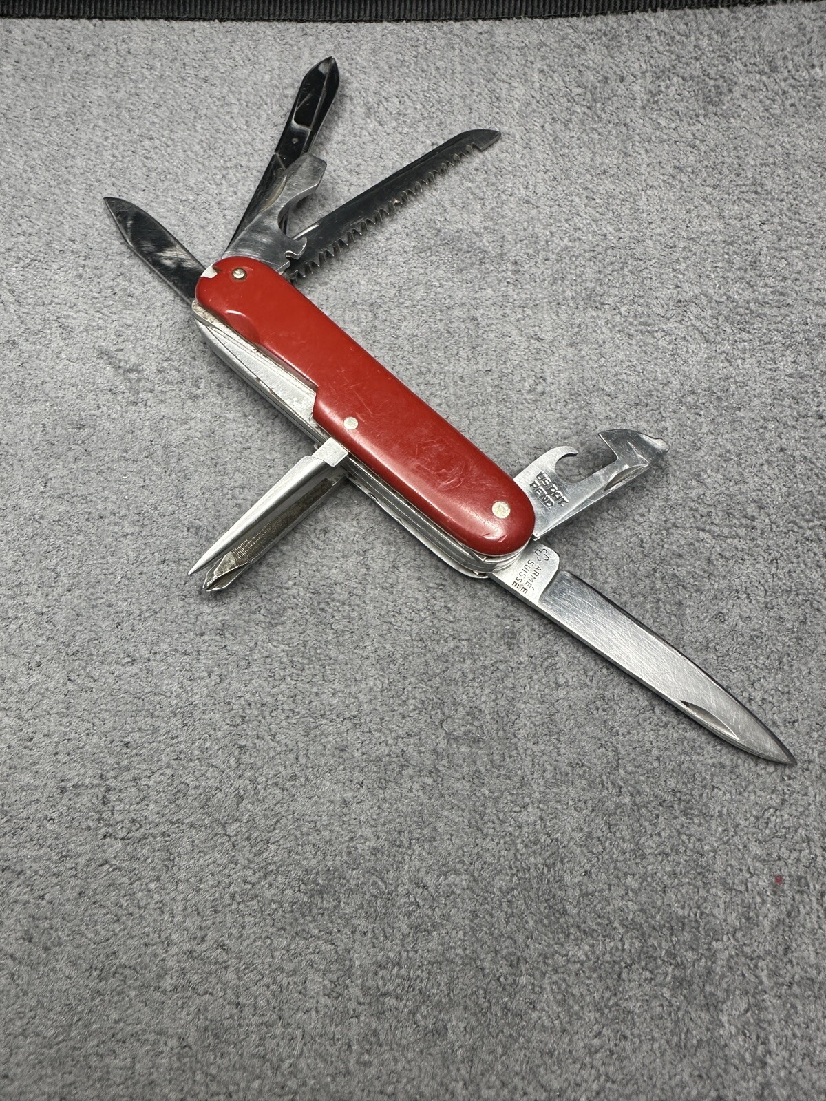 1950-1951 RARE VICTORINOX CRAFTSMAN ARMEE SUISSE VICTORIA STAINLESS US PAT. PEND
