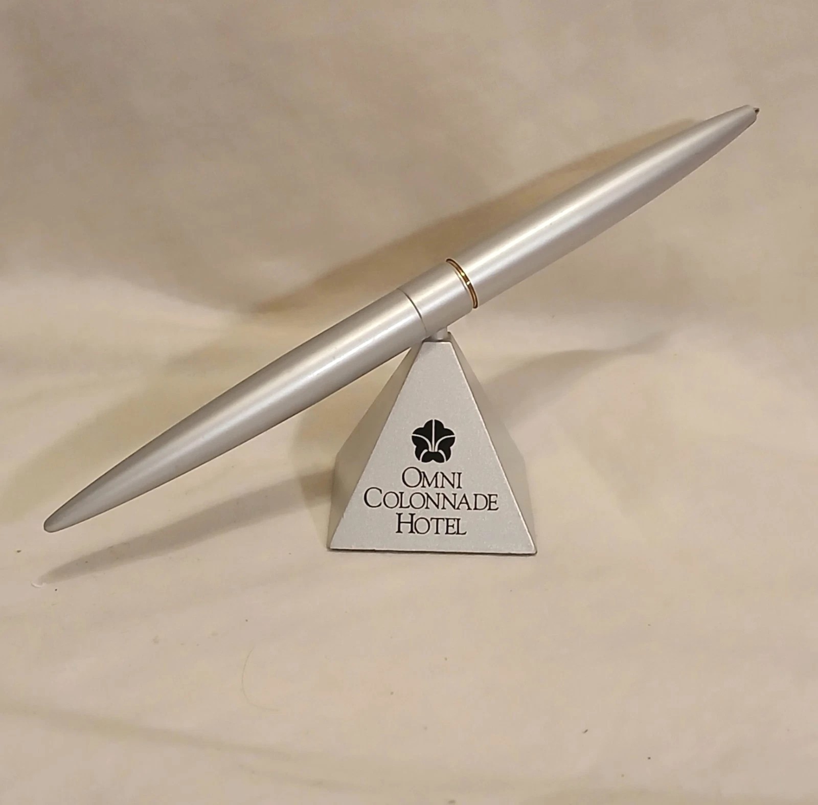 Omni Colonnade Hotel Collectible Ball Point Pen On Stand (Helicopter Pin) Omni Colonnade Hotel Collectible Ball Point Pen On Stand (Helicopter Pin)