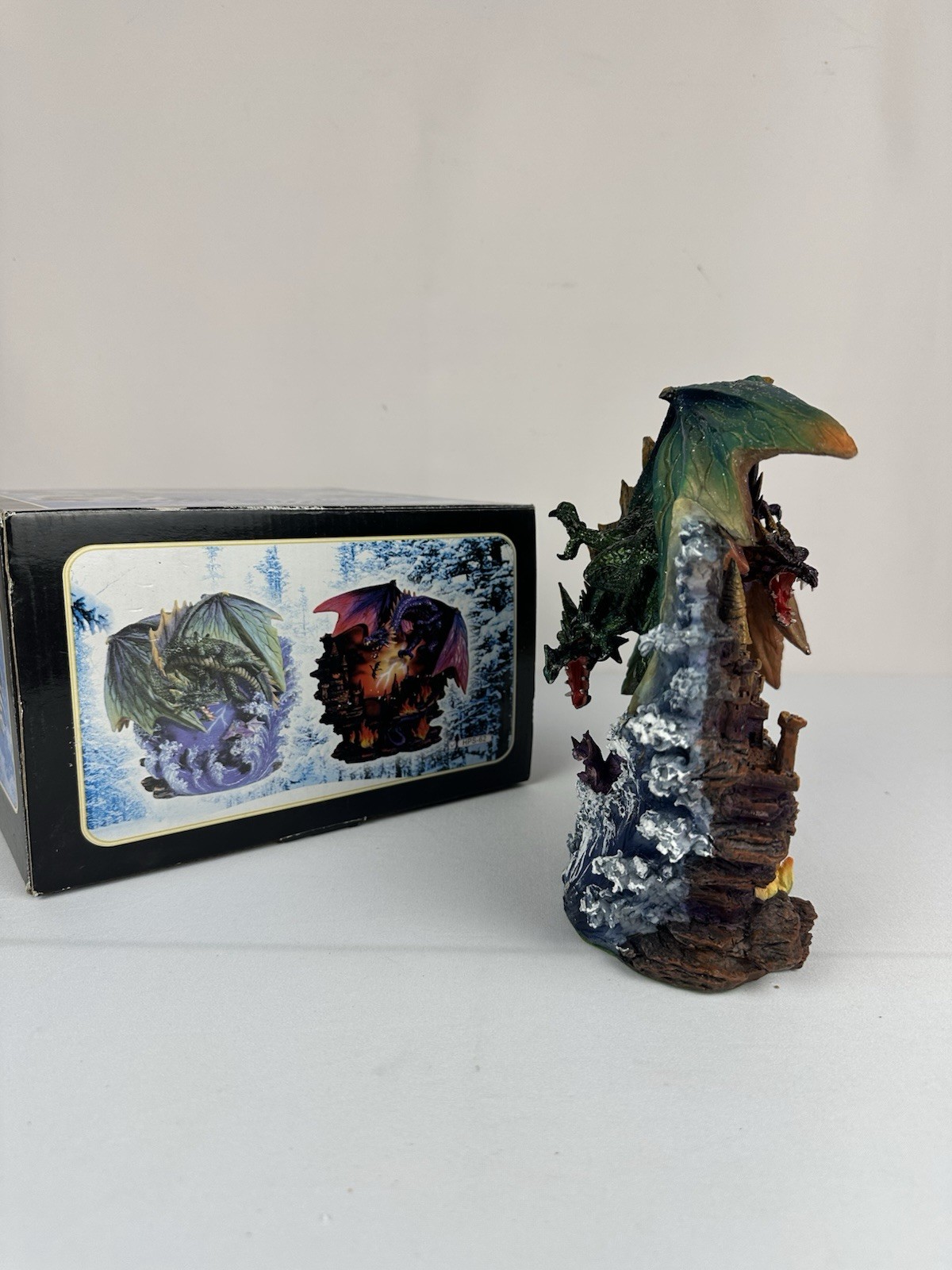 Rare Vintage Midori Mint HPS-62 Fantasy Dragon Resin Double Sided Plate w/ Box