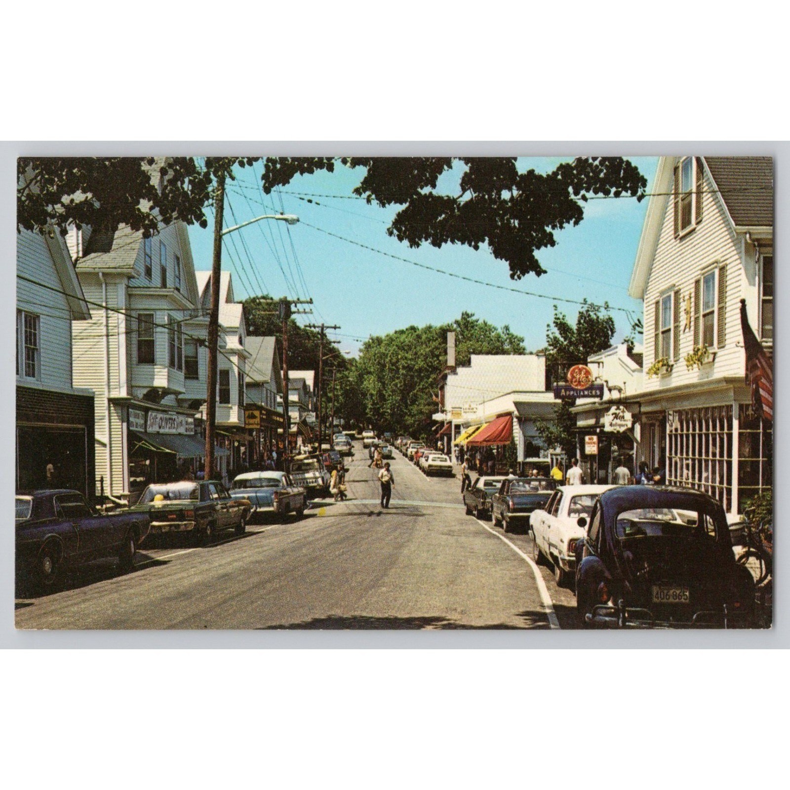POSTCARD Main Street Vineyard Haven Martha\'s Vineyard Massachusetts Cars c1950s